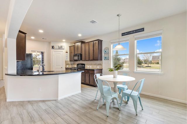 403 American Black Bear Drive, Crosby, TX 77532