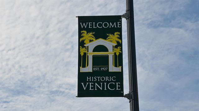 238 VESTAVIA DRIVE, Venice, FL 34292