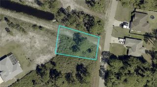 624 Summit AVE S, Lehigh Acres, FL 33974