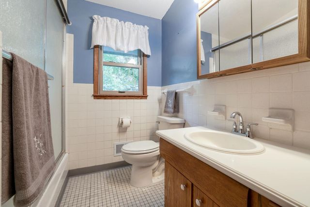 1800 Pine Street, Hastings, MN 55033