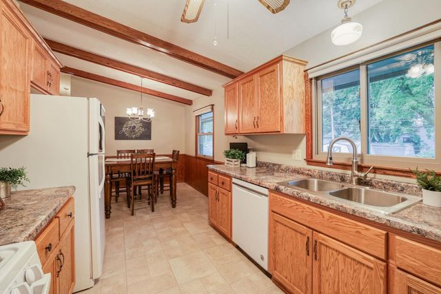 1800 Pine Street, Hastings, MN 55033