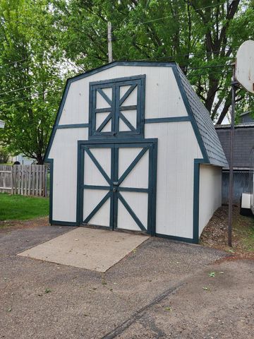 1800 Pine Street, Hastings, MN 55033