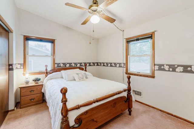 1800 Pine Street, Hastings, MN 55033
