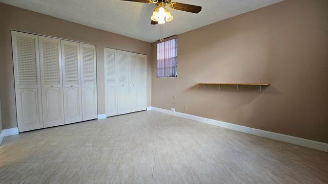 3140 Holiday Springs Boulevard 9-101, Margate, FL 33063