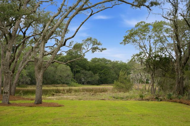 46 Chadwick Drive, Charleston, SC 29407