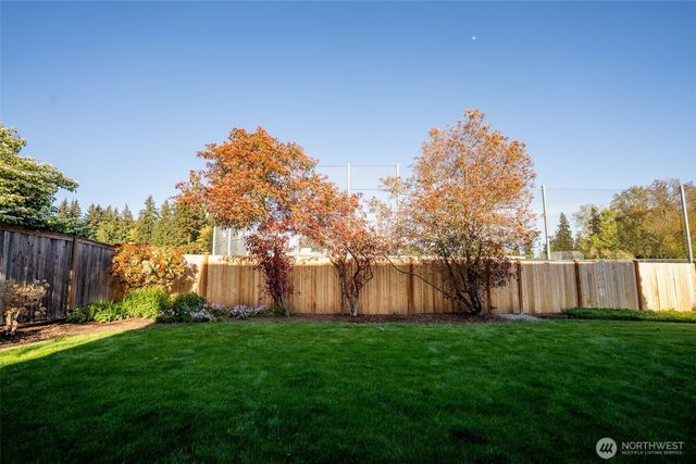 14114 129th Avenue NE, Kirkland, WA 98034