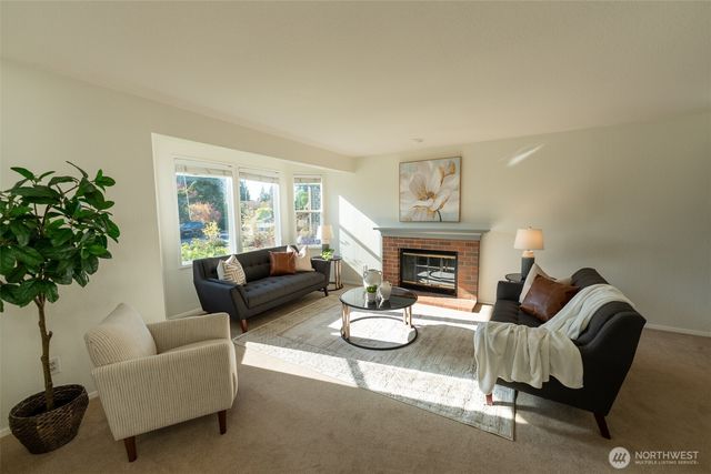 14114 129th Avenue NE, Kirkland, WA 98034