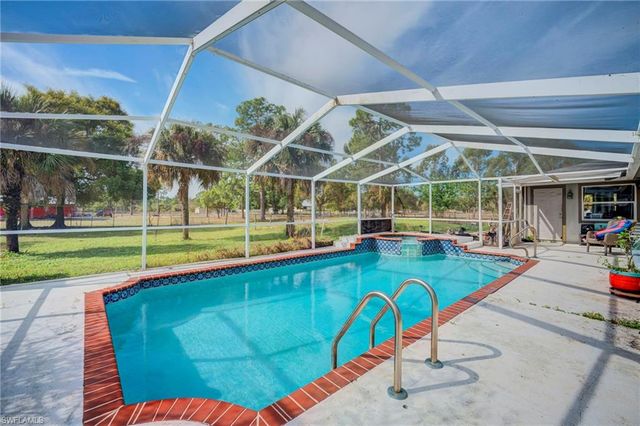 4110 E 23rd ST, Alva, FL 33920