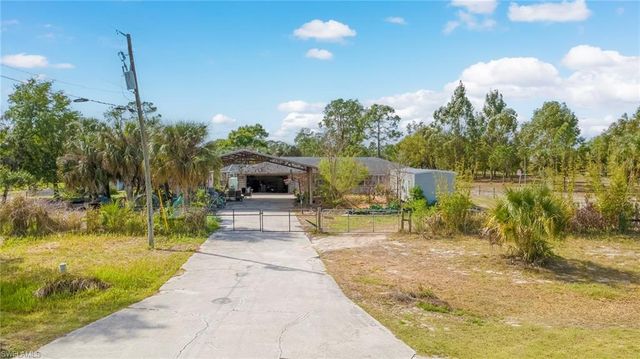 4110 E 23rd ST, Alva, FL 33920