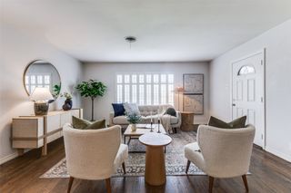10845 Marchant Circle, Dallas, TX 75218
