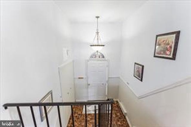 261 OAKFIELD DR, Newark, DE 19713