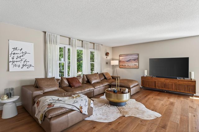 15601 Highland Avenue NW, Prior Lake, MN 55372