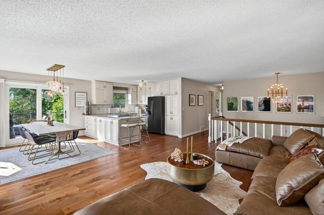 15601 Highland Avenue NW, Prior Lake, MN 55372