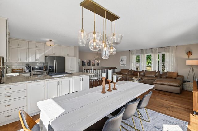 15601 Highland Avenue NW, Prior Lake, MN 55372