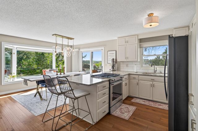 15601 Highland Avenue NW, Prior Lake, MN 55372