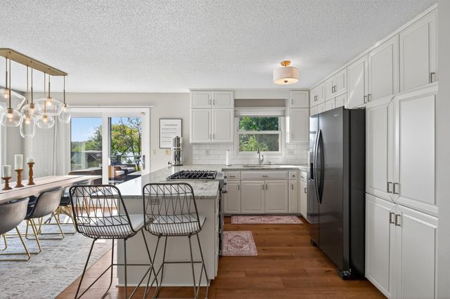 15601 Highland Avenue NW, Prior Lake, MN 55372