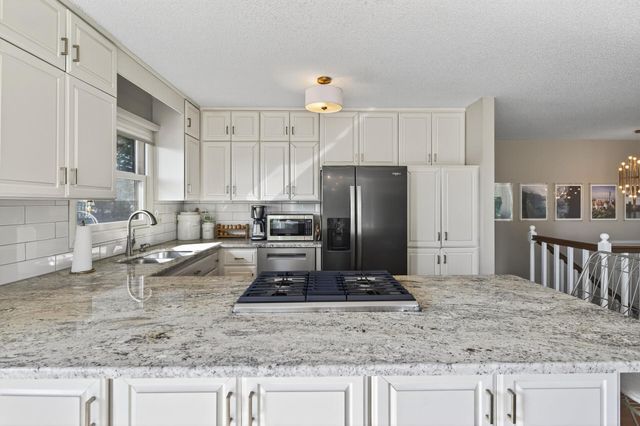 15601 Highland Avenue NW, Prior Lake, MN 55372