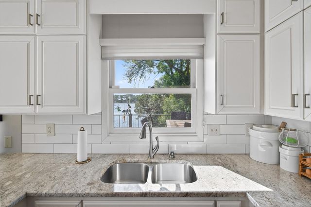 15601 Highland Avenue NW, Prior Lake, MN 55372