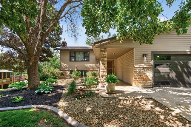 15601 Highland Avenue NW, Prior Lake, MN 55372