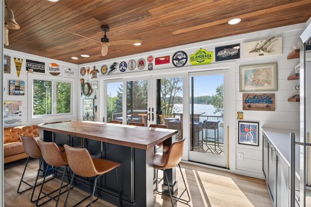 15601 Highland Avenue NW, Prior Lake, MN 55372
