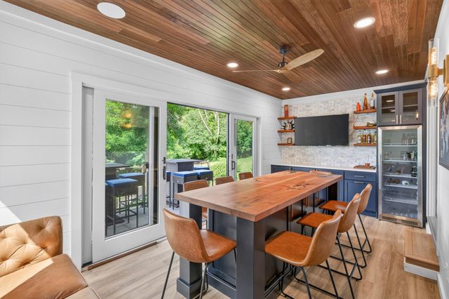 15601 Highland Avenue NW, Prior Lake, MN 55372