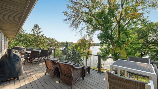 15601 Highland Avenue NW, Prior Lake, MN 55372