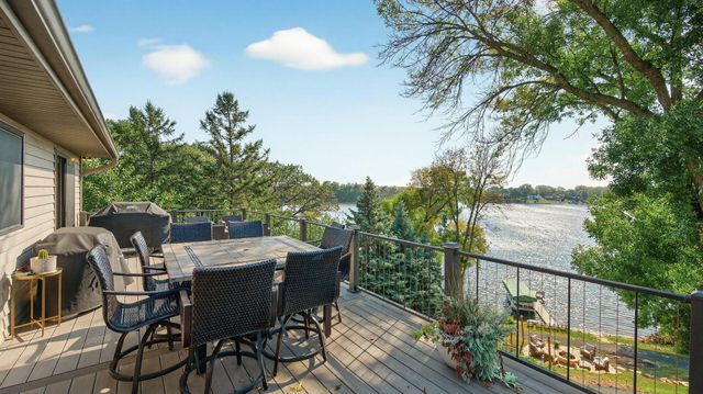 15601 Highland Avenue NW, Prior Lake, MN 55372