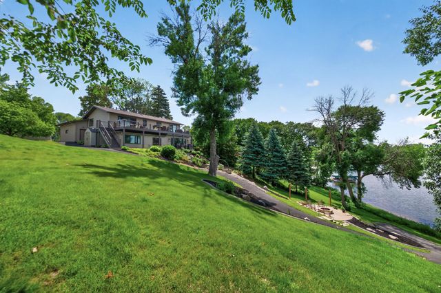 15601 Highland Avenue NW, Prior Lake, MN 55372
