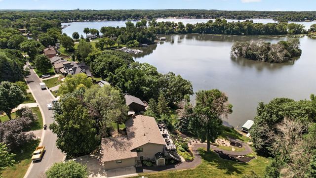 15601 Highland Avenue NW, Prior Lake, MN 55372