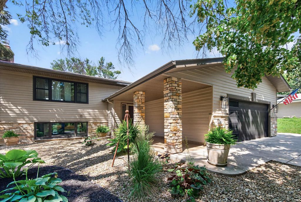 15601 Highland Avenue NW, Prior Lake, MN 55372 — photo 4
