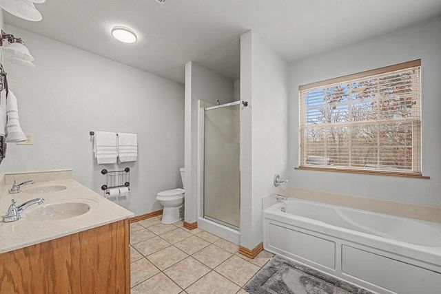 1580 Theresa Lane, Tontitown, AR 72762