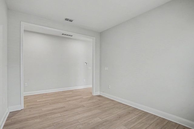 1213 Beeblossom Dr., North Myrtle Beach, SC 29582