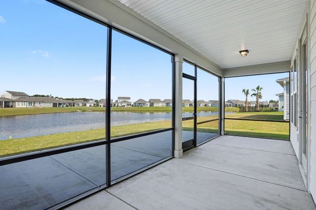 1213 Beeblossom Dr., North Myrtle Beach, SC 29582