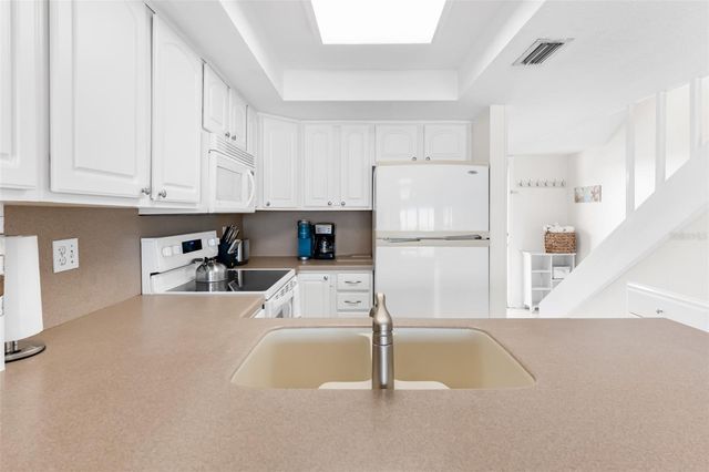 60 GULF BOULEVARD 203, Indian Rocks Beach, FL 33785