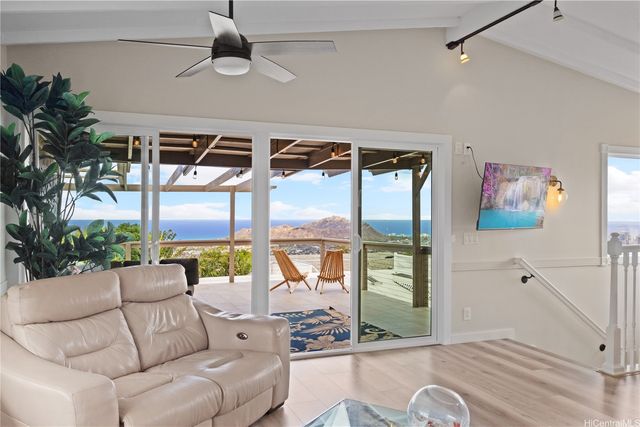 1947 Alaeloa Street, Honolulu, HI 96821