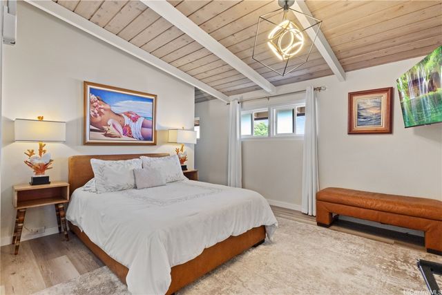 1947 Alaeloa Street, Honolulu, HI 96821