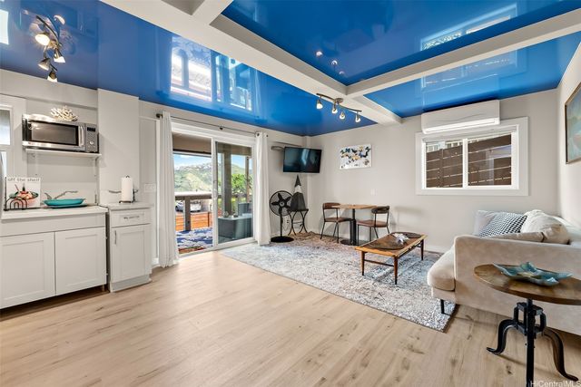 1947 Alaeloa Street, Honolulu, HI 96821