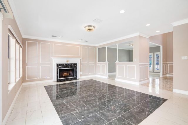 14103 Ragus Lake Drive, Sugar Land, TX 77498