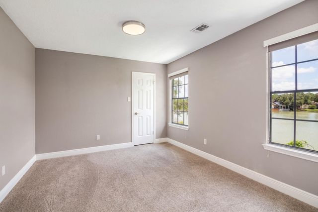 14103 Ragus Lake Drive, Sugar Land, TX 77498