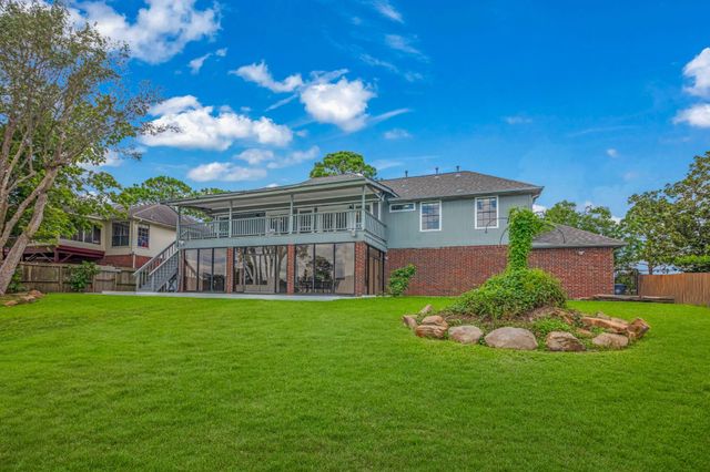 14103 Ragus Lake Drive, Sugar Land, TX 77498