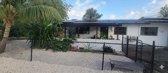 1202 NE 3rd Avenue, Fort Lauderdale, FL 33304