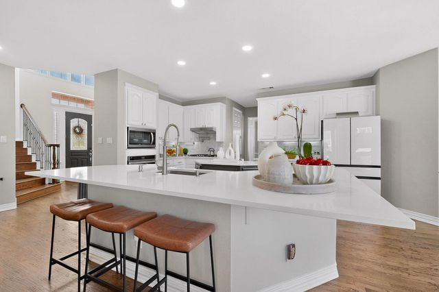 2701 Scenic Drive, Plano, TX 75025