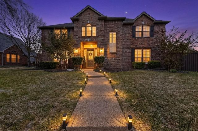 2701 Scenic Drive, Plano, TX 75025