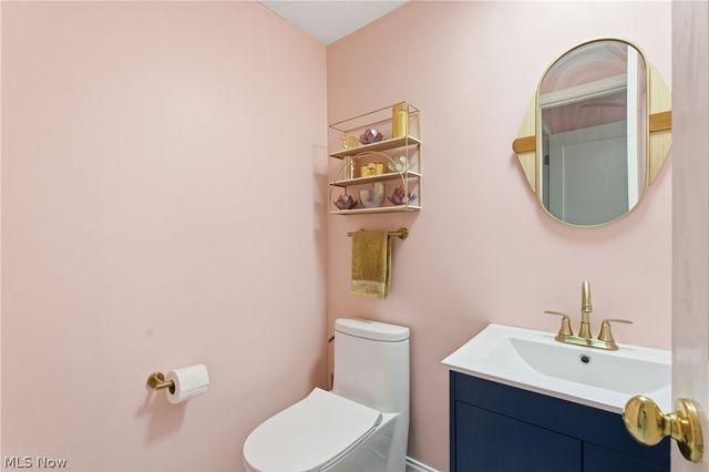 14401 Trenton Avenue, Strongsville, OH 44136