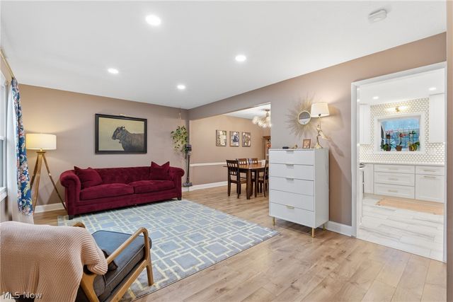 14401 Trenton Avenue, Strongsville, OH 44136