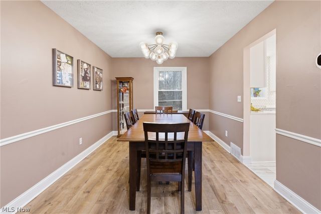 14401 Trenton Avenue, Strongsville, OH 44136