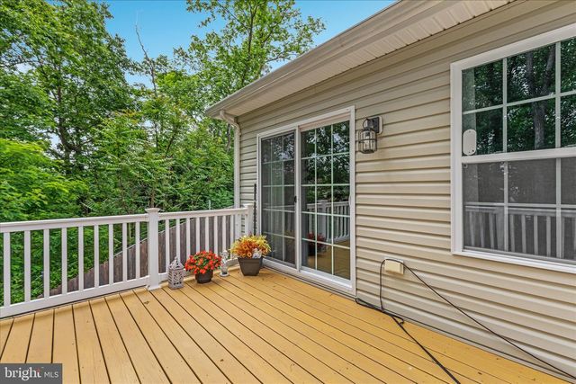 60 SERVO DR, Inwood, WV 25428