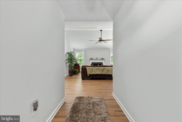 60 SERVO DR, Inwood, WV 25428