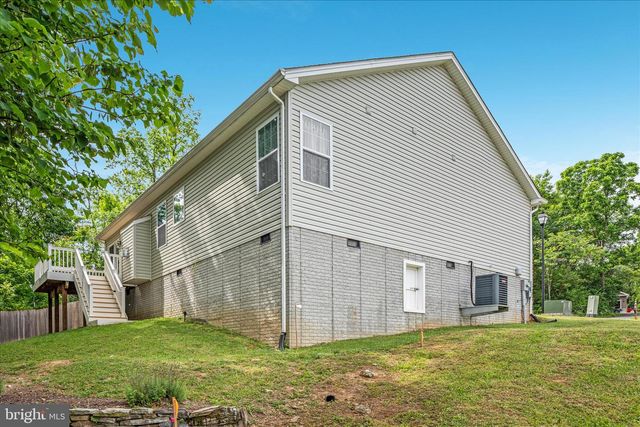 60 SERVO DR, Inwood, WV 25428