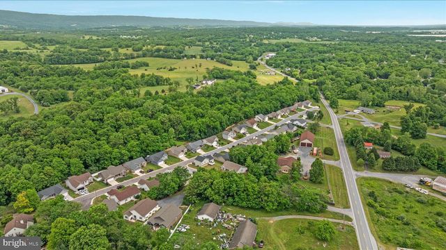 60 SERVO DR, Inwood, WV 25428